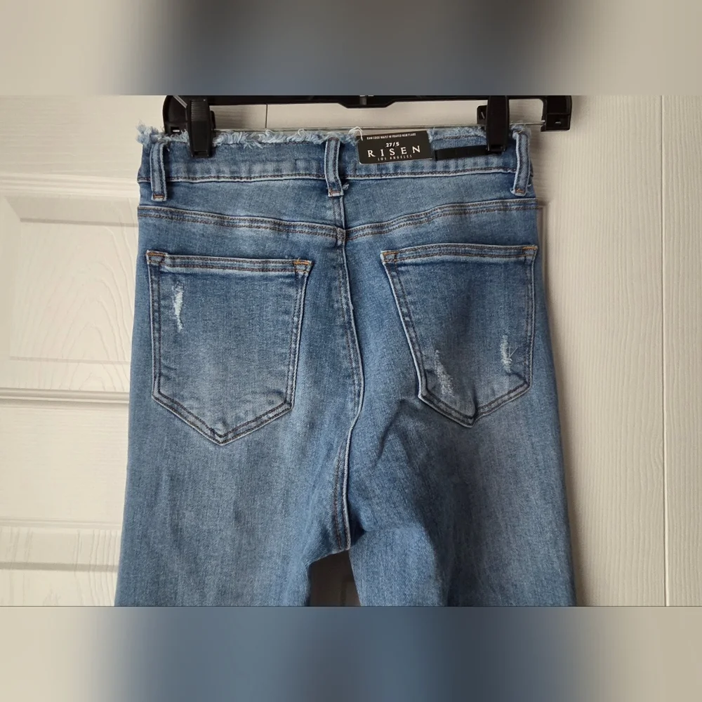 NWT Risen Raw Edge Waist W Frayed Hem Flare Jeans 27/5 - Picture 8 of 13